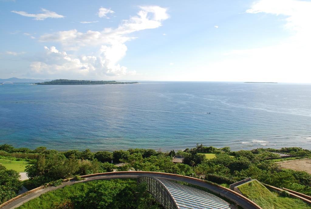 Yukurinaresort Okinawa Hills Churaumi Motobu Exterior photo