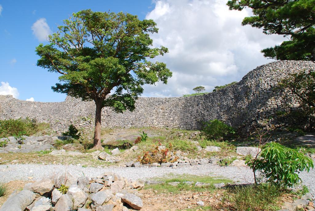 Yukurinaresort Okinawa Hills Churaumi Motobu Exterior photo